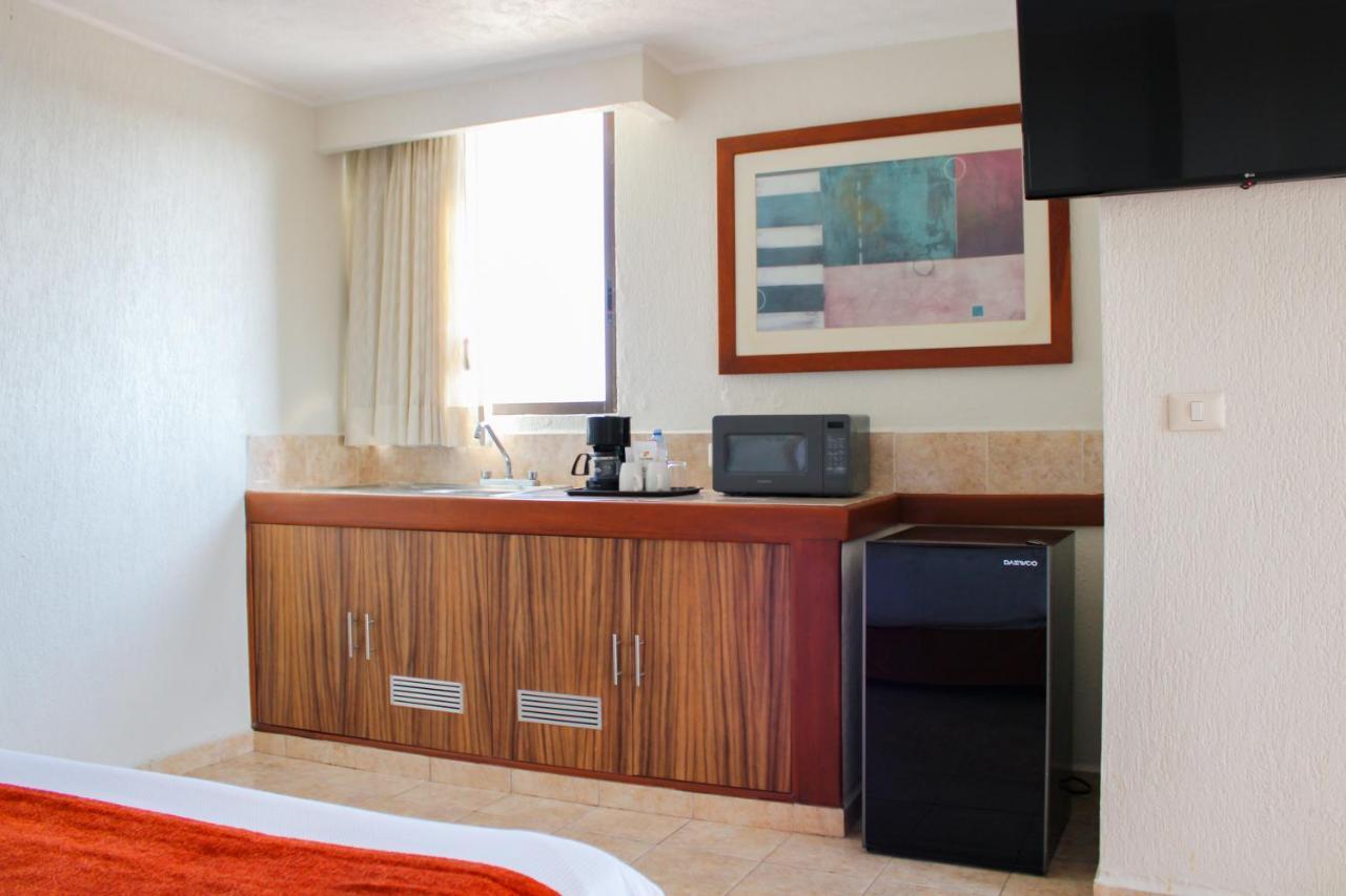 Hotel & Suites Real Del Lago Villahermosa Dış mekan fotoğraf