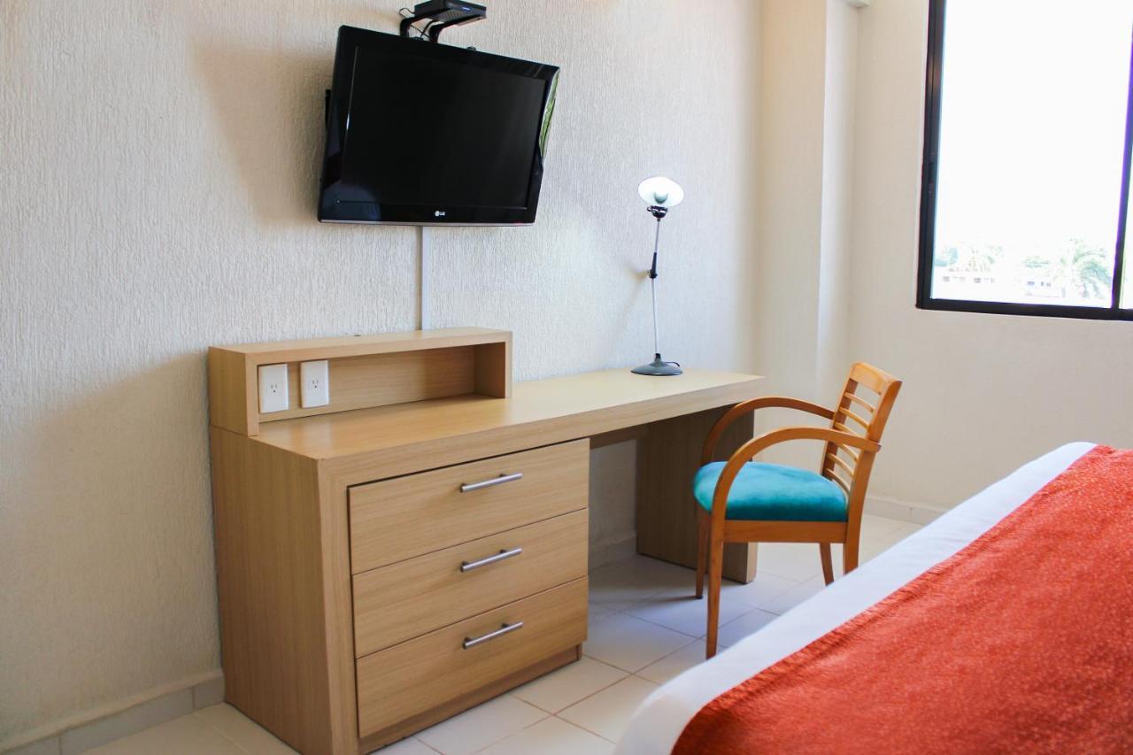 Hotel & Suites Real Del Lago Villahermosa Dış mekan fotoğraf