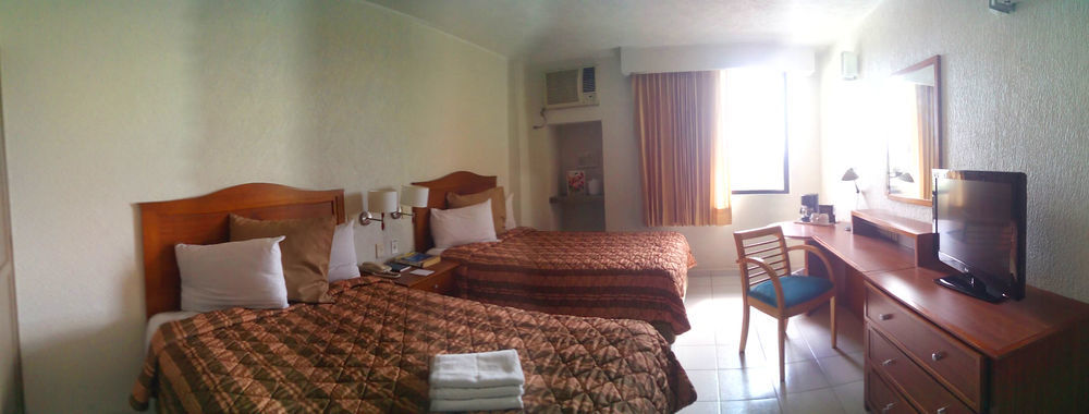 Hotel & Suites Real Del Lago Villahermosa Dış mekan fotoğraf