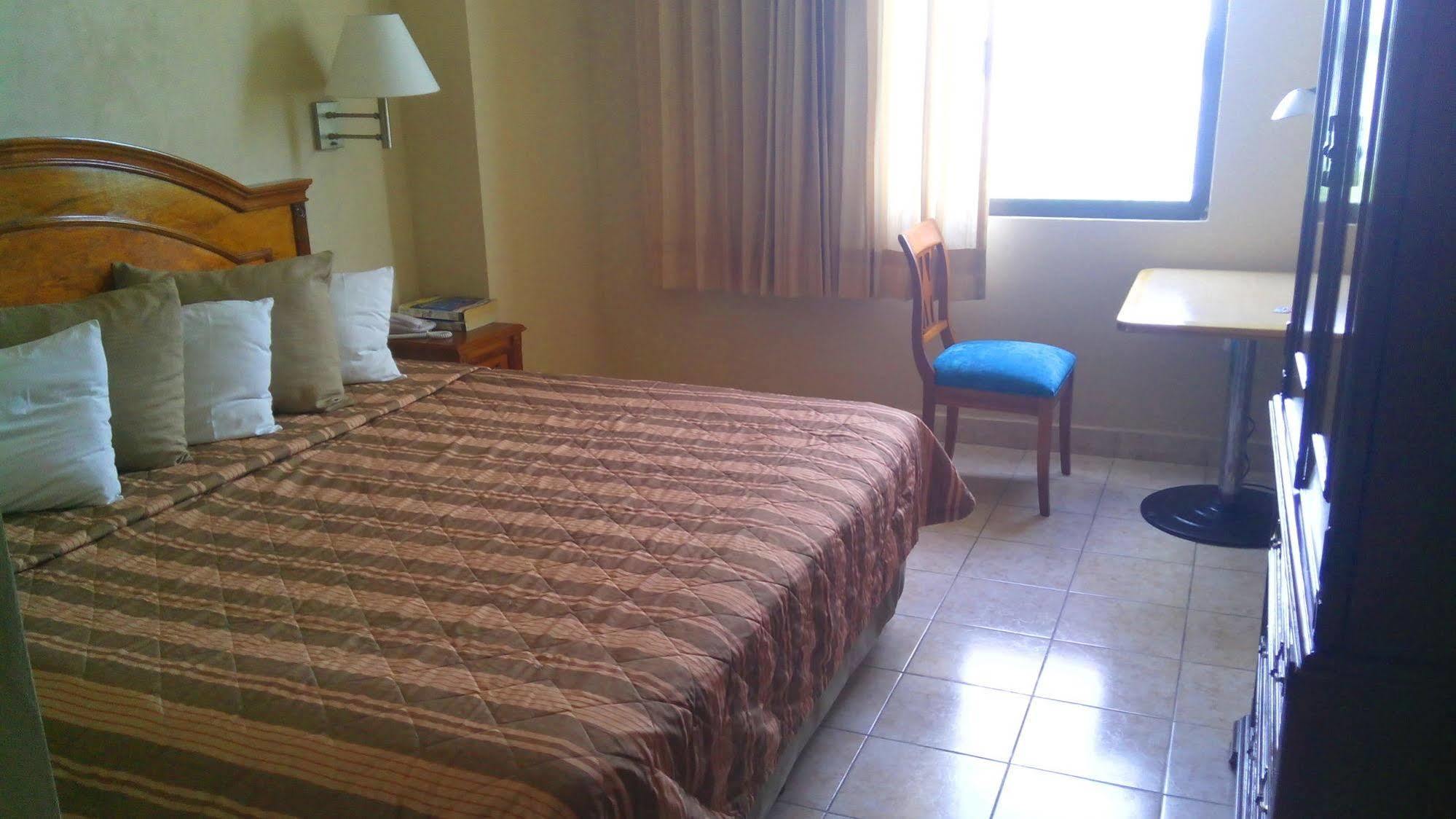 Hotel & Suites Real Del Lago Villahermosa Dış mekan fotoğraf