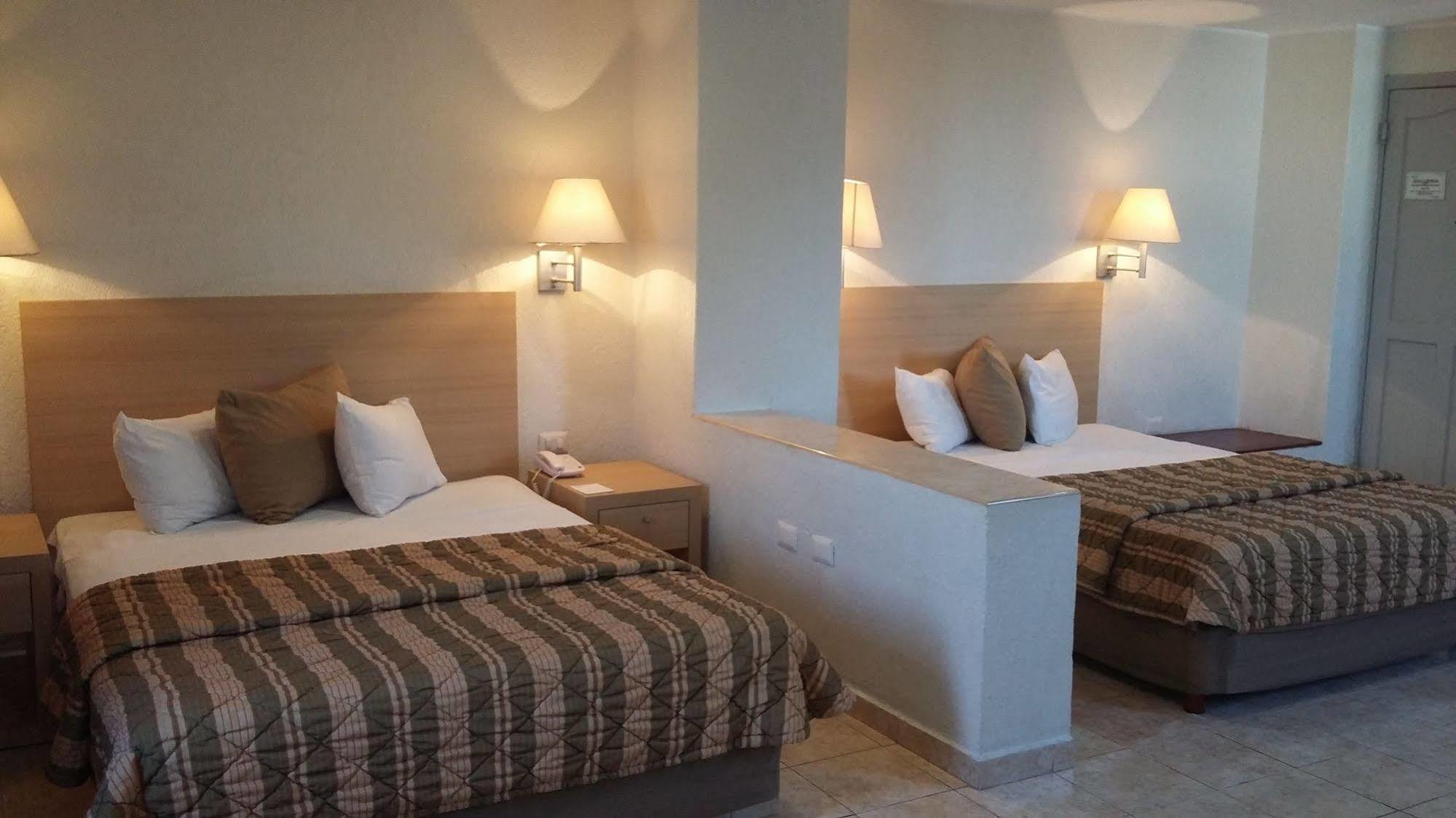 Hotel & Suites Real Del Lago Villahermosa Dış mekan fotoğraf